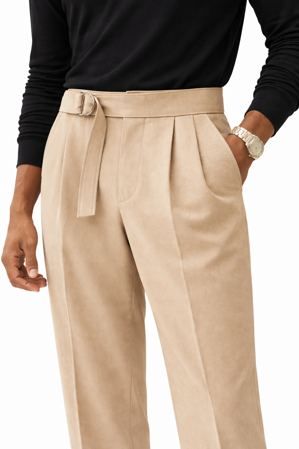 Pantalones plisados color beige desierto